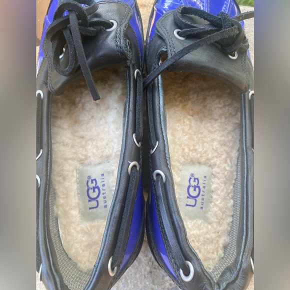 Women’s UGG Moccasins - Size 7 - Picture 4 of 7